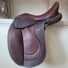 WOW Custom Saddles