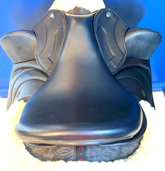 17" DMK Pinnacle Dressage Saddle. Flat Tree. High thigh, High profile blocks. Rent, Buy Demo, or Purchase New only at Delfina Saddlery.