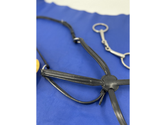 Figure-Eight Noseband