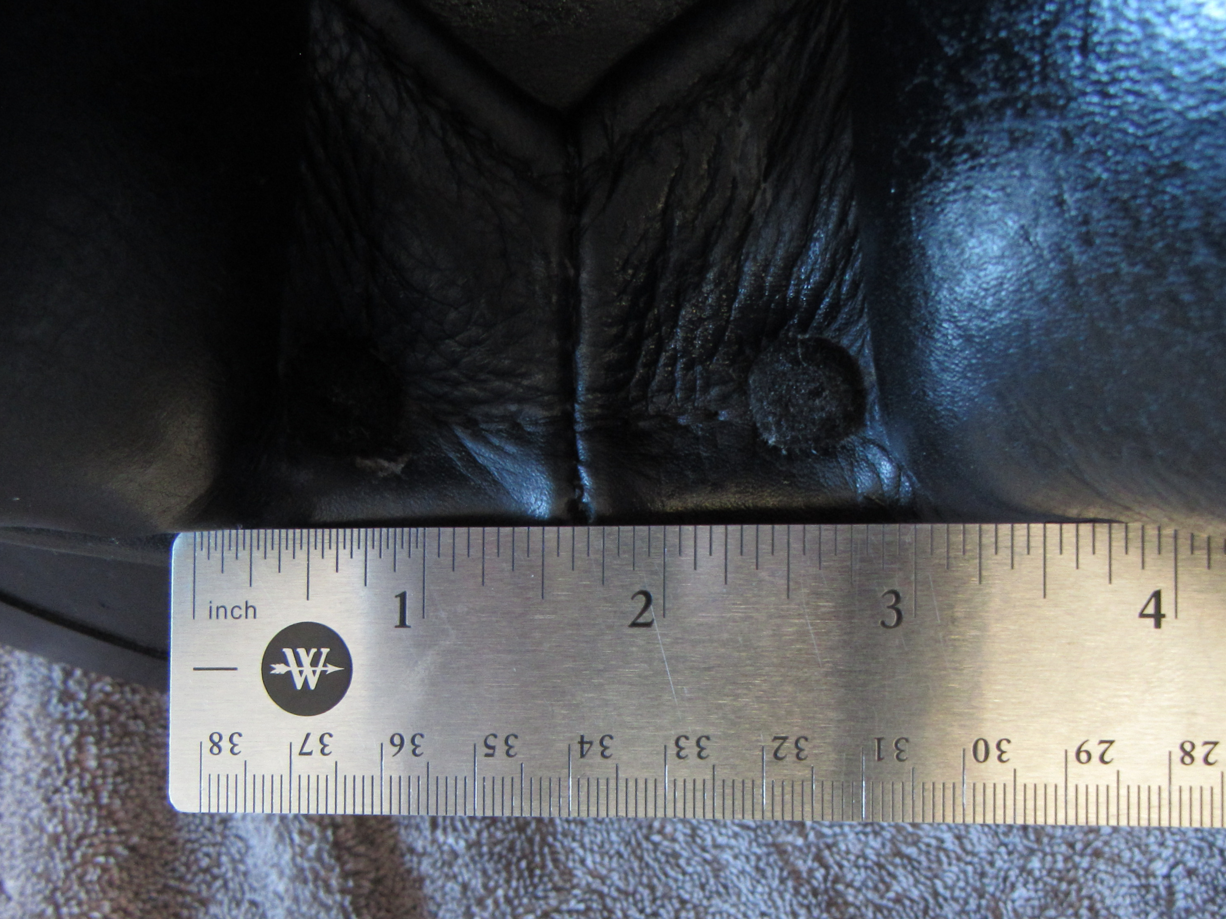 17.5" SDL Buffalo Deluxe Dressage Saddle / Wide Tree / Black Full Buffalo