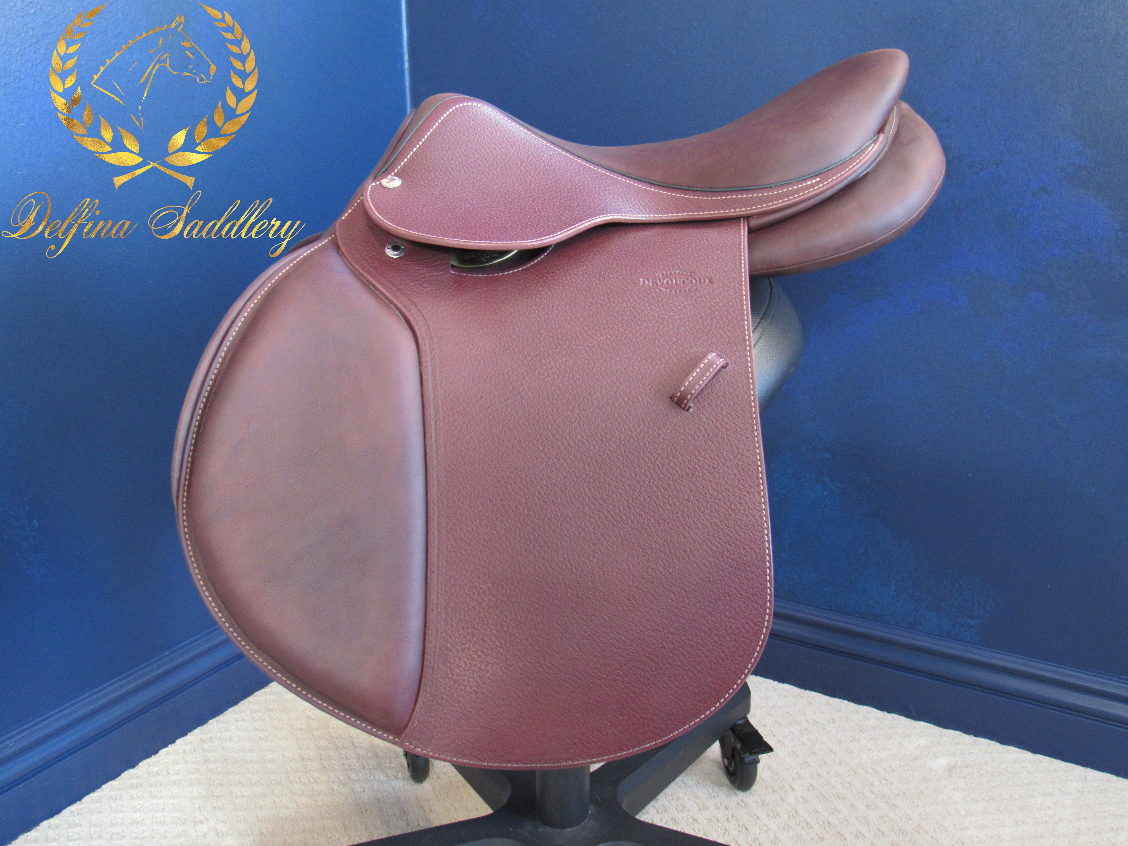 2023 16.5" Devoucoux Biarritz S / Buffalo / 3AA / 4-10 3-10 / Warmblood Panels / Arcade Normale / Brand New, Save Thousands