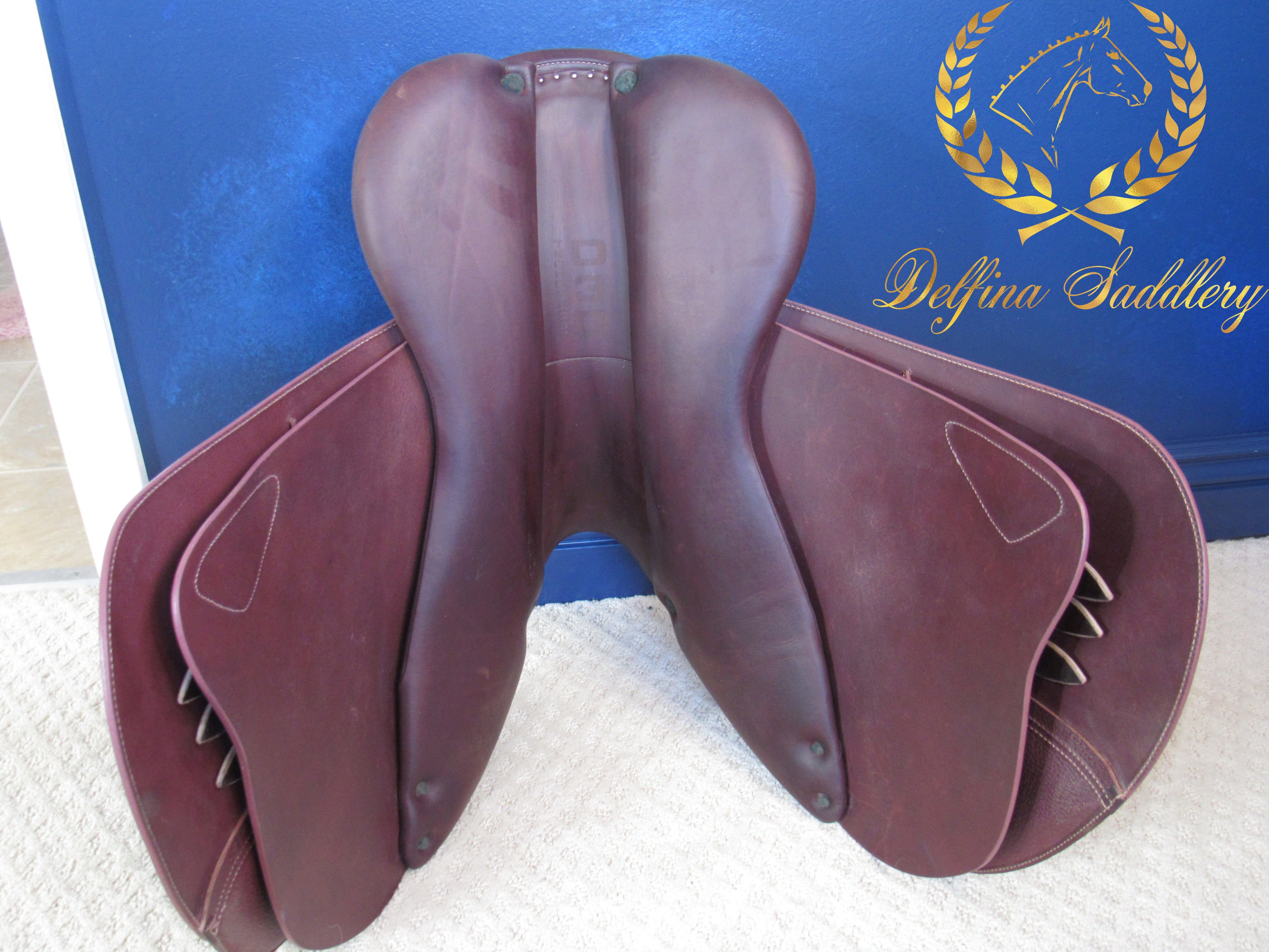 2023 16.5" Devoucoux Biarritz S / Buffalo / 3AA / 4-10 3-10 / Warmblood Panels / Arcade Normale / Brand New, Save Thousands