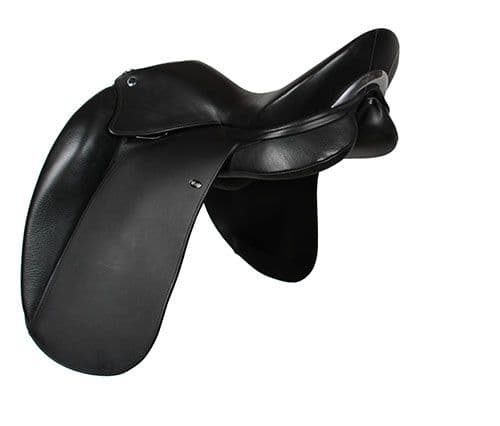 DMK Club Dressage saddle
