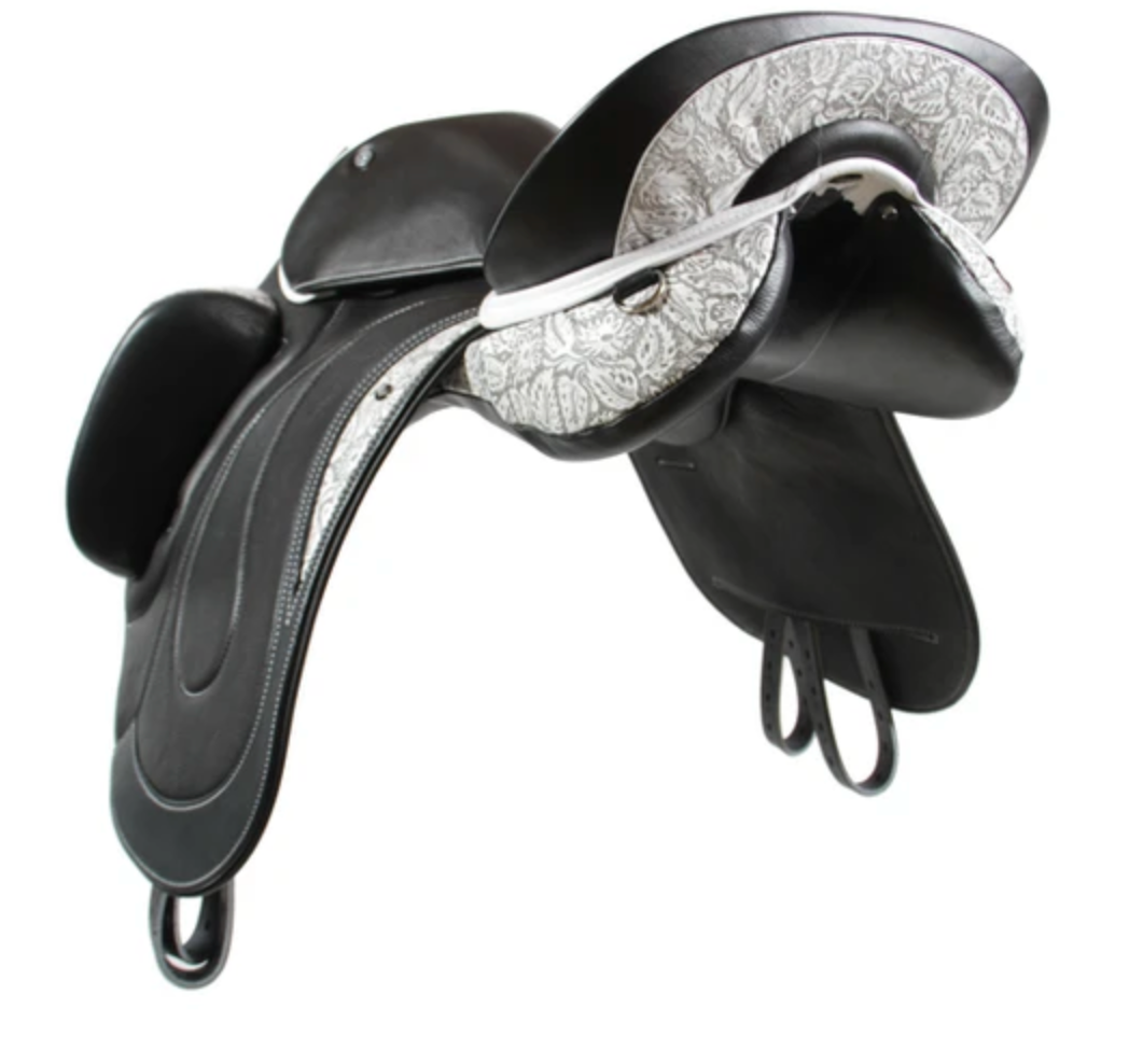 DMK Pinnacle Dressage Saddle with movable fixed external flap blocks