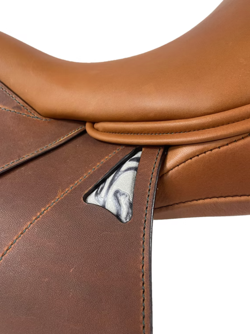WOW DMK Show Jumping Dual Flap Forward Cut Saddle