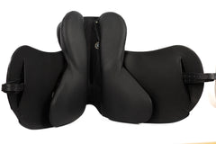 The Duskin Dressage Saddle features BBS-equivalent panels