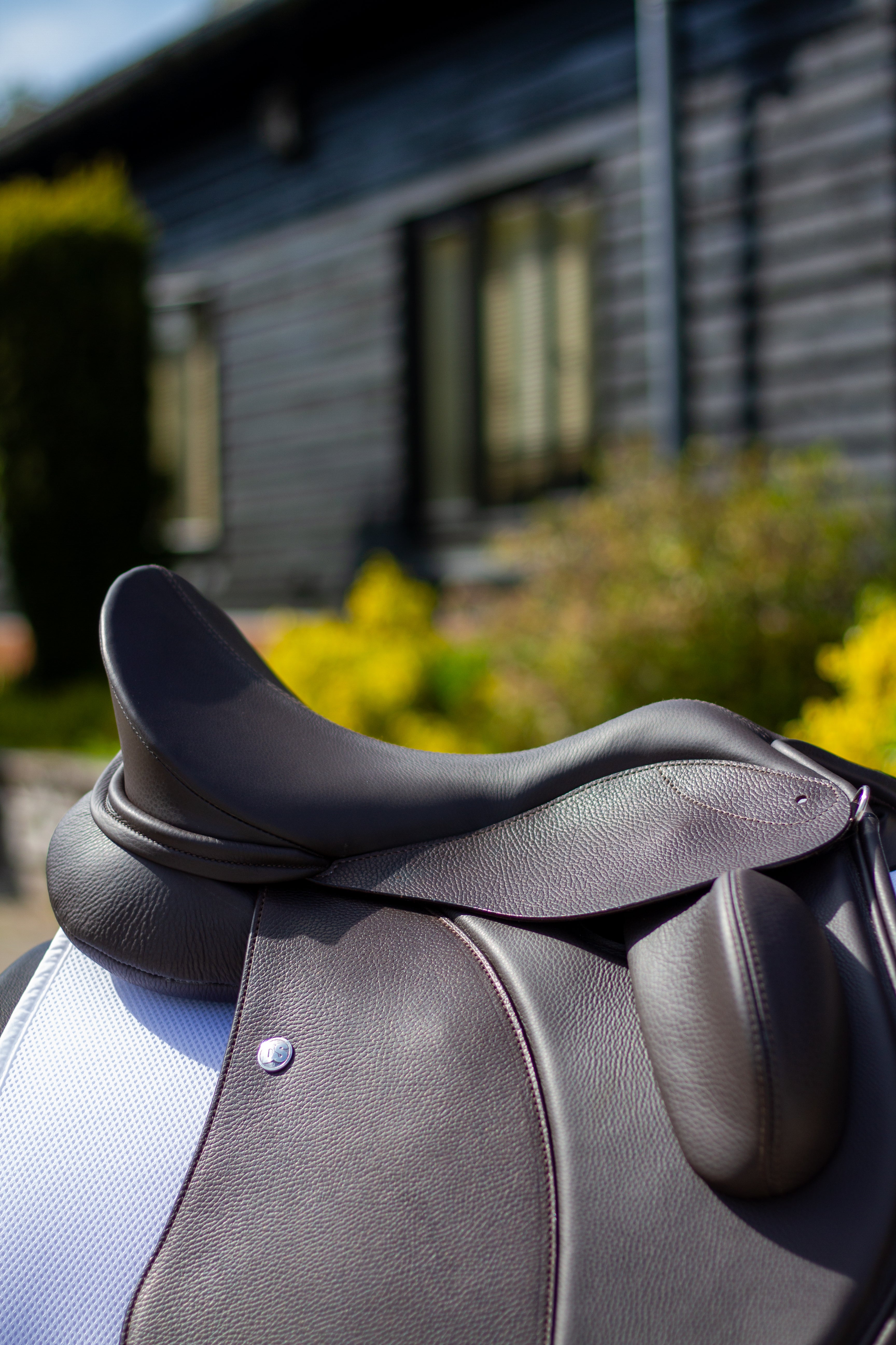 Duskin General purpose GP Saddle with fixed adjustable blocks and mouldable foam panels for horses and ponies