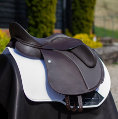 Duskin General purpose GP Saddle in brown leather with fixed adjustable blocks and mouldable foam panels for horses and ponies