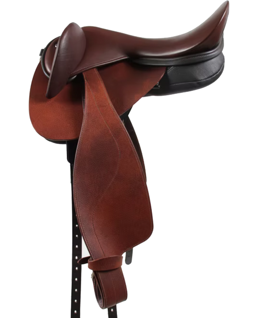 WOW Polocrosse saddle with endurance fenders and Endurance Skirt