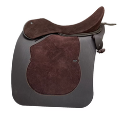Movable-Block Baroque Saddle from WOW with stirrup keepers and xairel strap