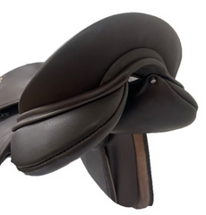 WOW DMK Showing Saddle is perfect for saddleseat riders and dressage riders wanting a simple, minimal saddle with no blocks.