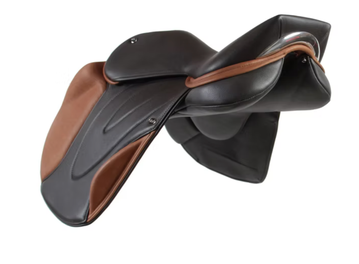 Standard Fixed Block Jump Saddle with LCB cantle detail