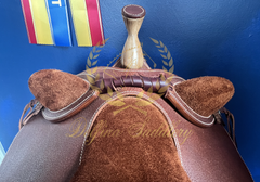 17" WOW Western Saddle + Korrector Pad - Flat Tree