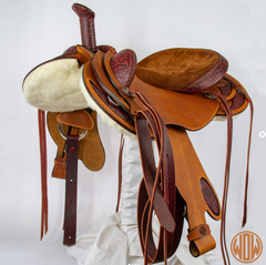 WOW Western Saddle with Teardrop Fenders