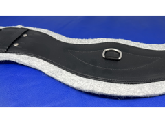Custom Felt-Lined Anatomic Short Girth, 26"