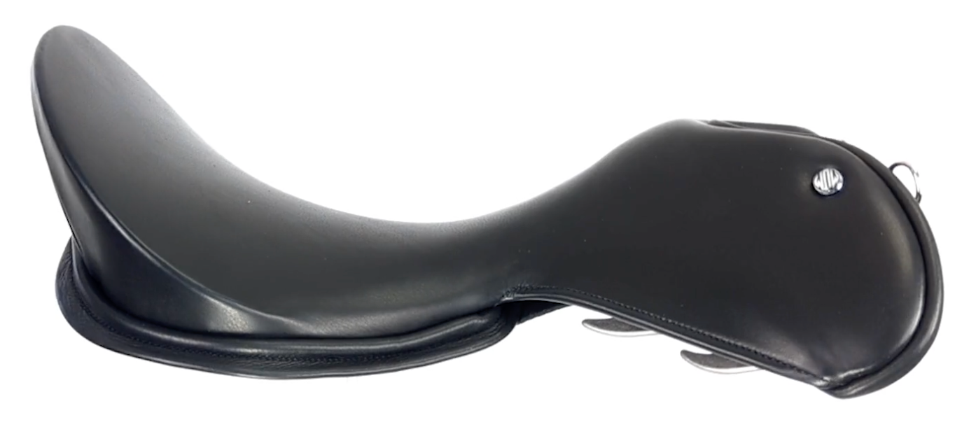 WOW's Extra Deep Seat for dressage riders ordering a custom dressage saddle for hard to fit horses